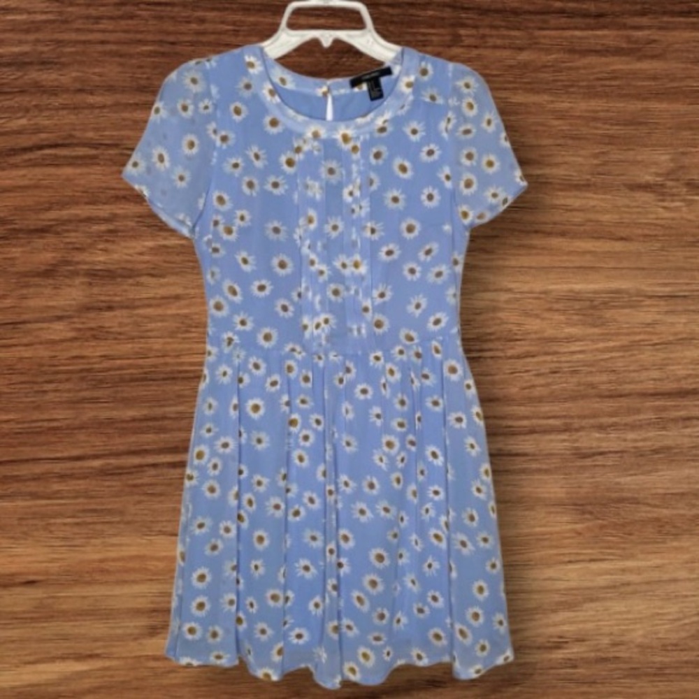 Forever 21 fit & flare dress with daisies, Sz.Jr.S